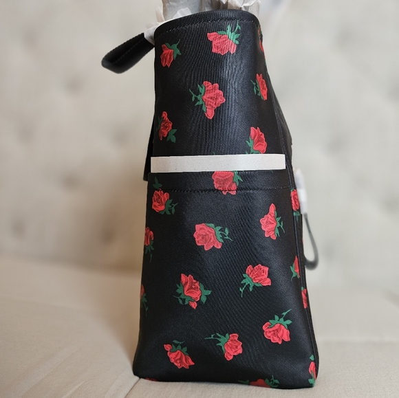 NWT Kate Spade Chelsea Rose Toss Printed Tote Black Red MSRP $349 - Picture 12 of 14